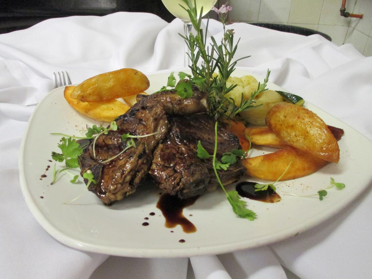 Karoo Art Hotel Barrydale Buitenkant foto